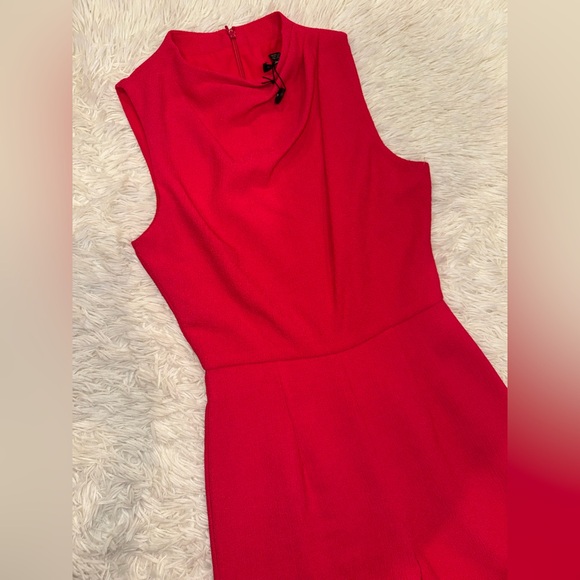 NEW Black Halo Corinne Sleeveless Flared-Leg Laguna Pink Jumpsuit sz 4 - Picture 4 of 8